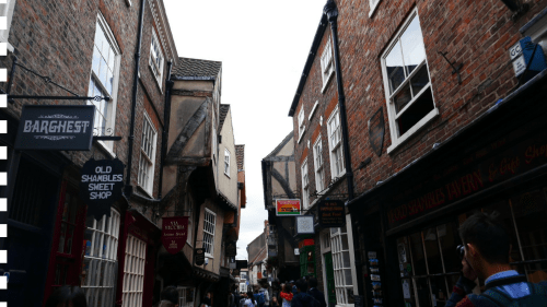 York, son jambon, ses shambles et ses remparts